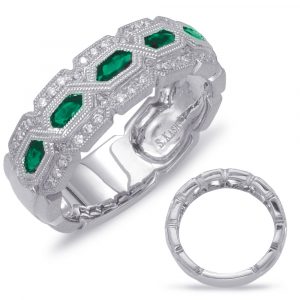 White Gold Tsavorite & Diamond Ring