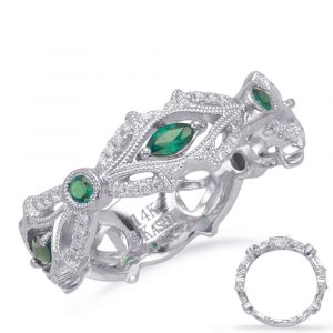 White Gold Tsavorite & Diamond Ring