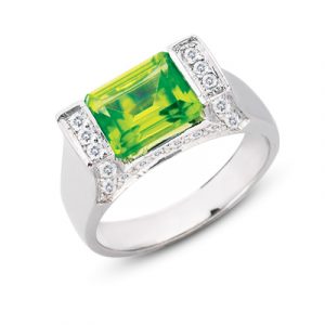 Peridot. & Diamond Ring