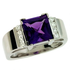 Amethyst. & Diamond Ring