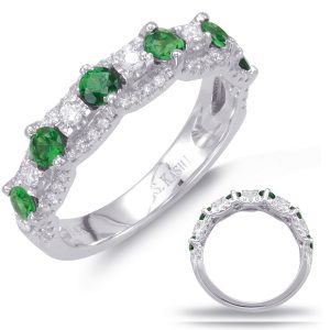 White Gold Tsavorite & Diamond Ring