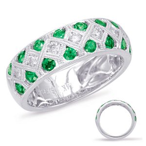 White Gold Tsavorite & Diamond Ring