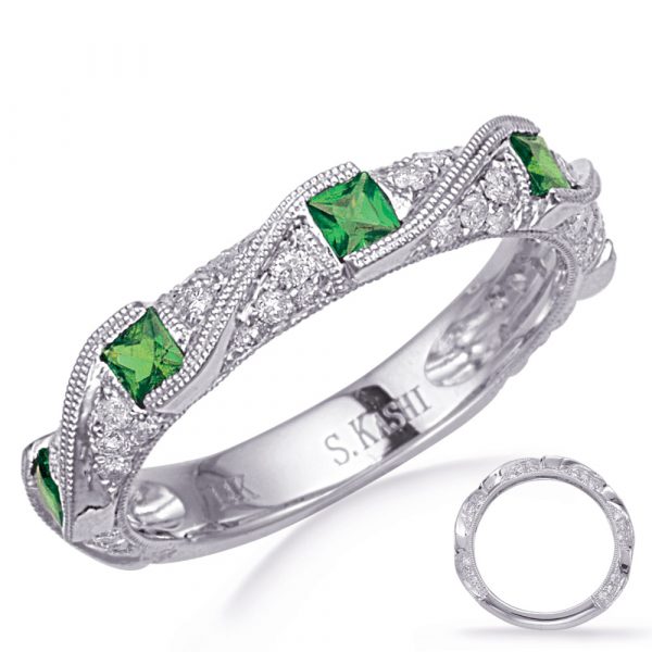 White Gold Tsavorite & Diamond Ring