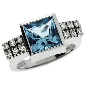 Blue Topaz & Diamoind Ring