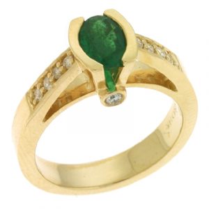 Emerald & Diamond Ring