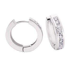 Huggie Diamond Earring